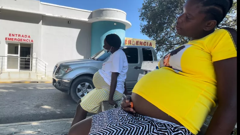 Caraïbes, le mensuel : Femmes enceintes en République Dominicaine