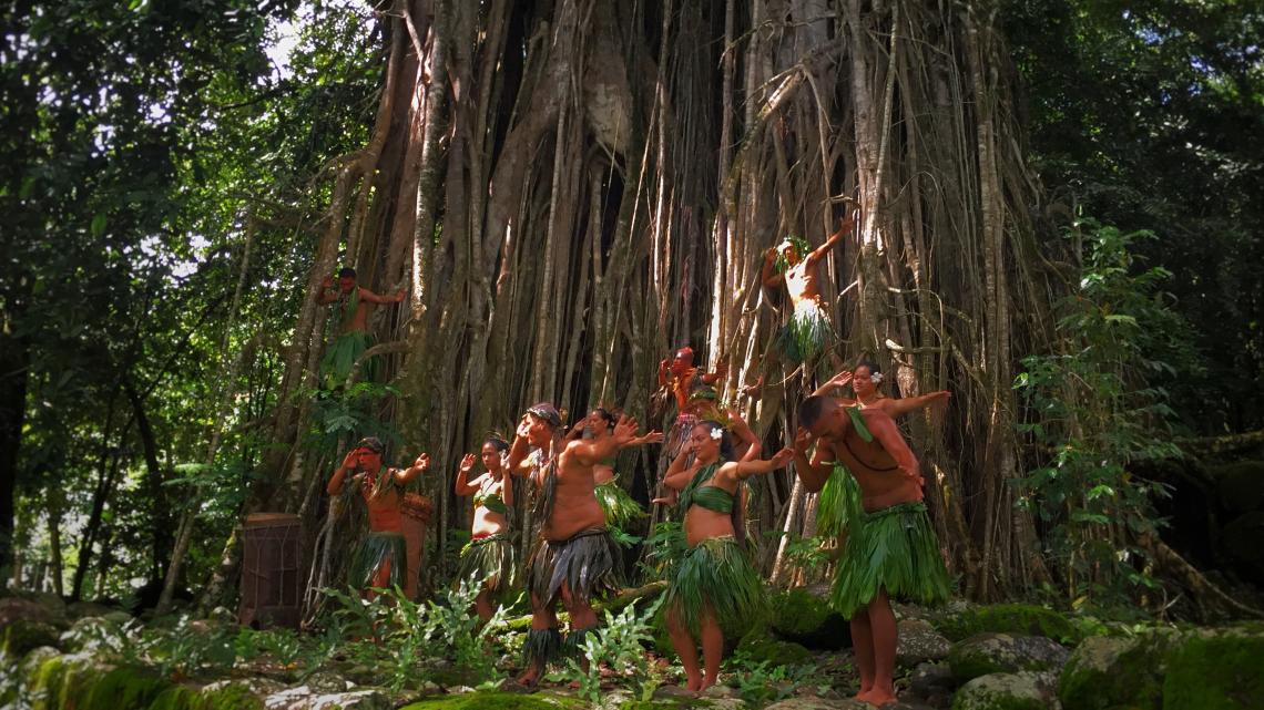 Motu Haka,  le combat des îles Marquises - Ile de Nuku Hiva ∏ ©Raynald Mérienne 