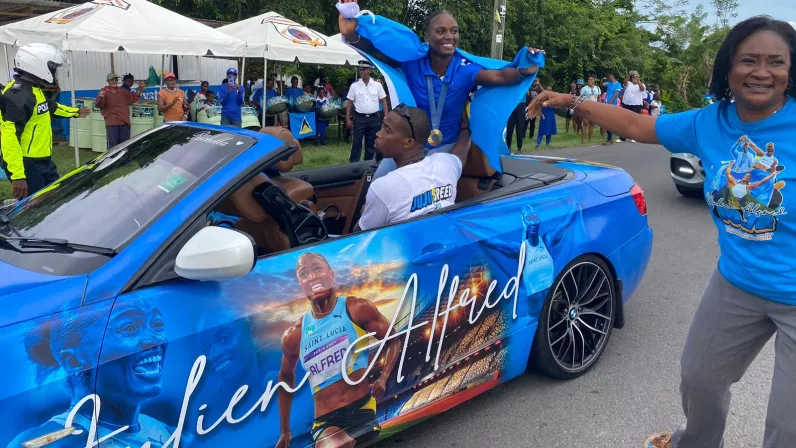 Caraïbes, le mensuel : spéciale Sainte-Lucie, entre le meilleur et le pire...