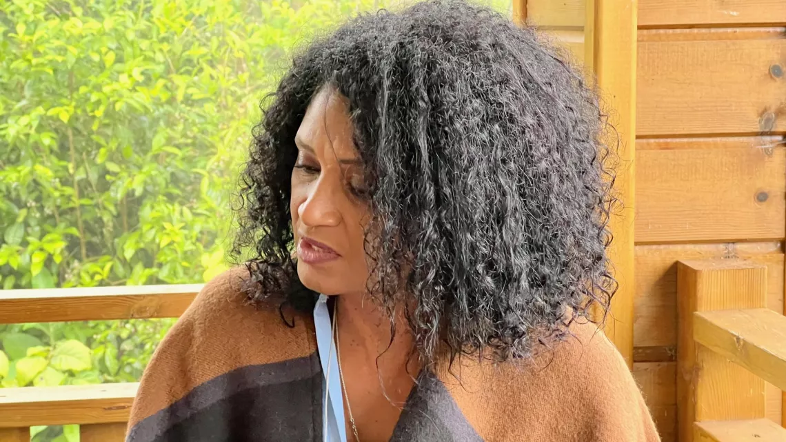 KALOU PILON SAISON 3 EPISODE 4 :  Cette semaine, Rocaya ne nous invite pas à un mariage, mais bel et bien en cuisine en compagnie de Jacky Revel Au menu: Zembrocal zembrevates, rougail zharengs, la morue avec mouroungue, salade thaïlandaise et un biscuit au matcha péi.  Le Goût péi !