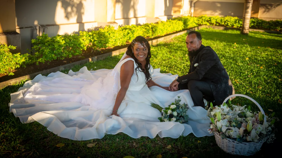 6 mariages et un témoin privilégié, Rocaya ! Le plus beau jour de leur vie en compétition sur Réunion la 1ère ! Épisode 2 : cette semaine, Rocaya nous convie aux noces de Flavina et de Dimitri