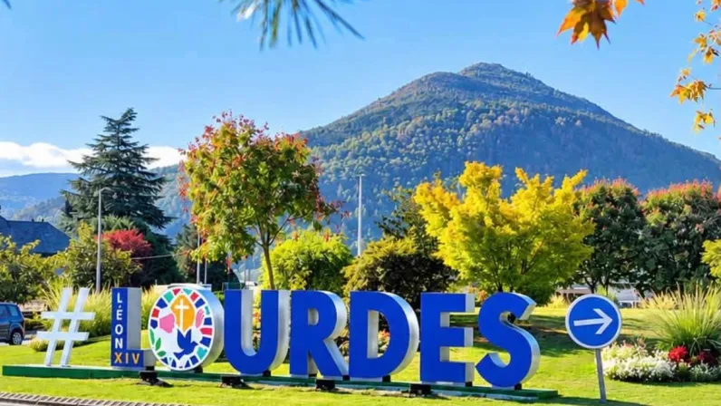 🌟 ÉVÉNEMENT HISTORIQUE : Le pape Léon XIV en France, trois temps forts à vivre en direct sur Réunion La 1ère !