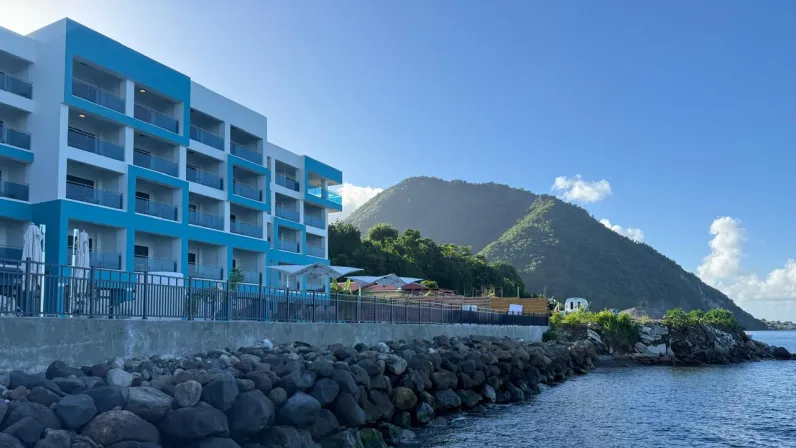 Caraïbes, le mensuel : Spécial La Dominique