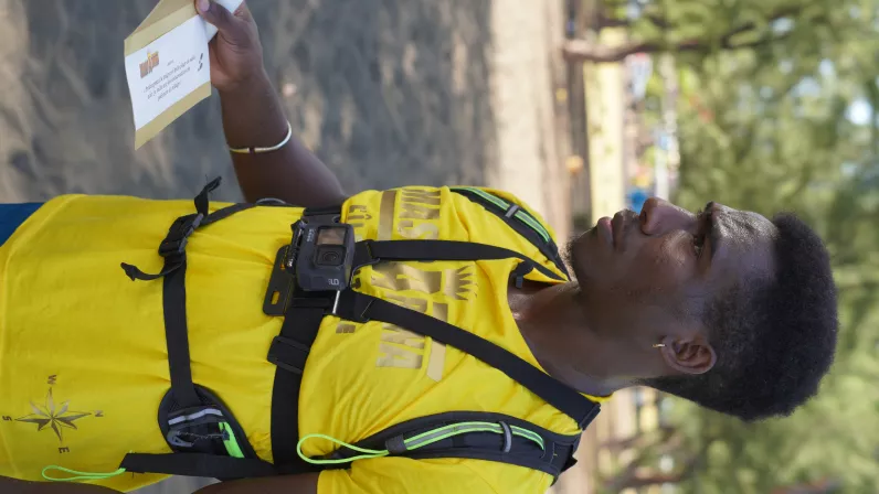 MASCARENA, L’ILE INTENSE Le 1er jeu d’aventure 100% réunionnais 3 candidats, 1 gagnant 1 objectif, venir en aide à des associations caritatives  1 décor naturel, l’Ile Intense  Chaque émission se déroulera dans une commune différente de l’île, emmenée par le Game Master, Tony Boyer