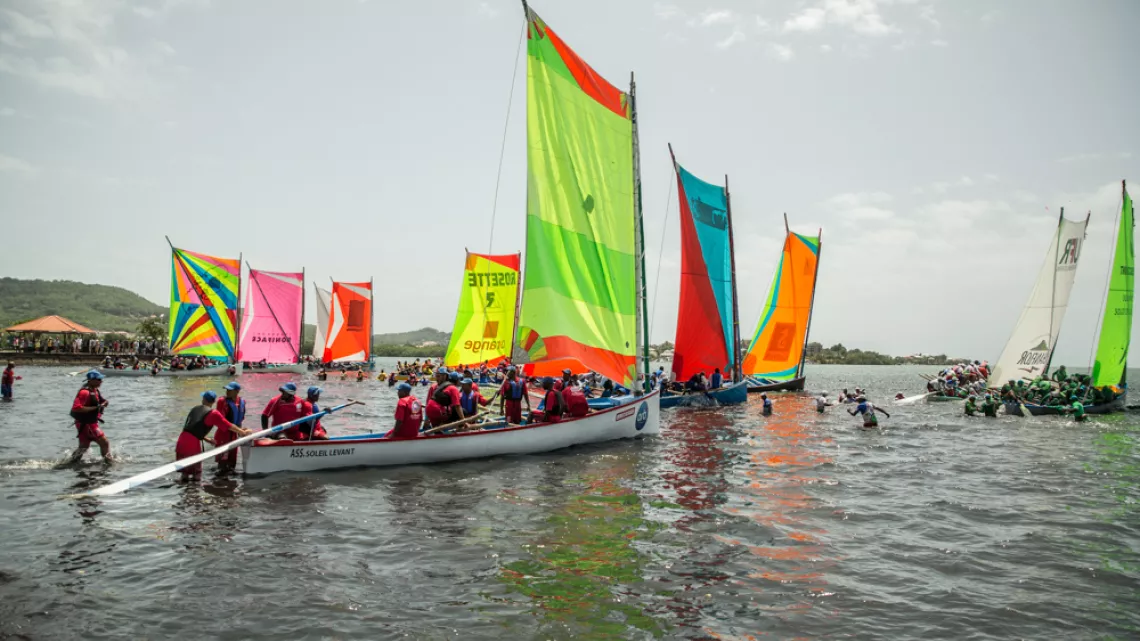 Tour de Martinique des Yoles Rondes
