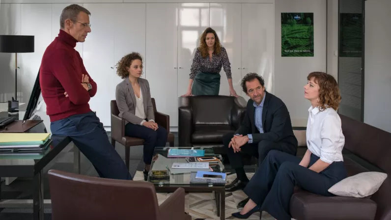 Corporate © Kazak Productions