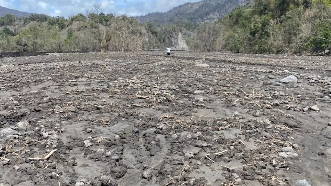 Caraïbes, le mensuel : Lahar à Wallilabou (Saint-Vincent)