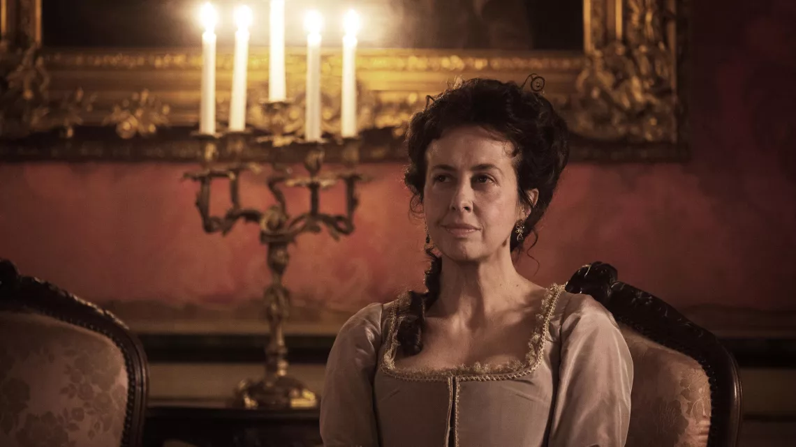 Valérie BONNETON (MARQUISE DE BERNIERES)