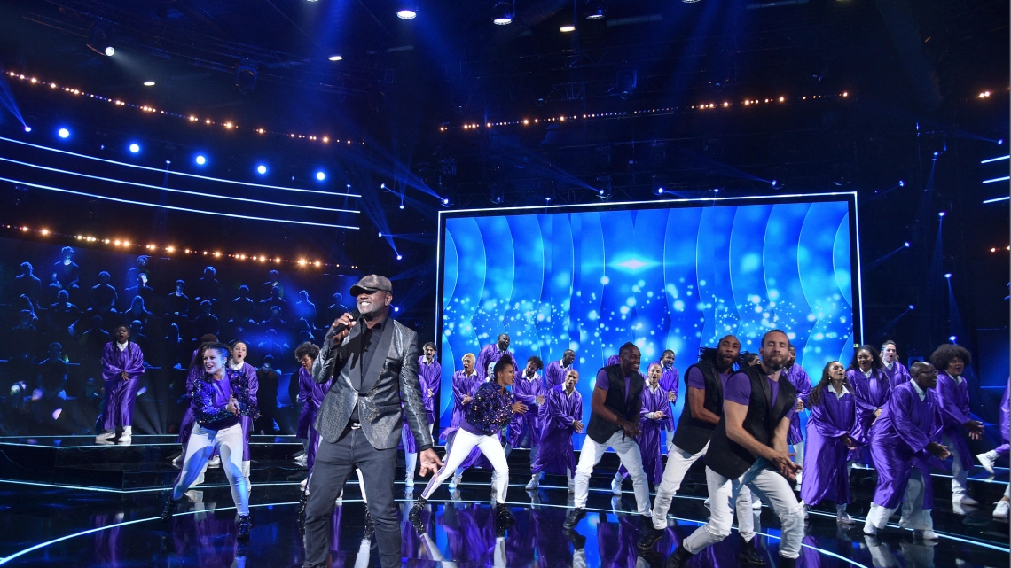 300 Choeurs Chantent Les Tubes D'un Jour 300 Chœurs chantent les tubes d’un jour | FranceTvPro.fr