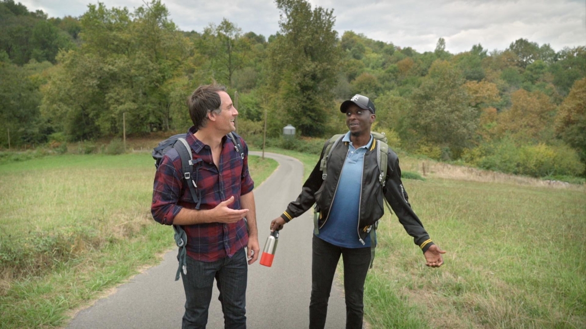 Rendez Vous En Terre Inconnue Ahmed Sylla Nos terres inconnues dans les Pyrénées avec Ahmed Sylla | FranceTvPro.fr