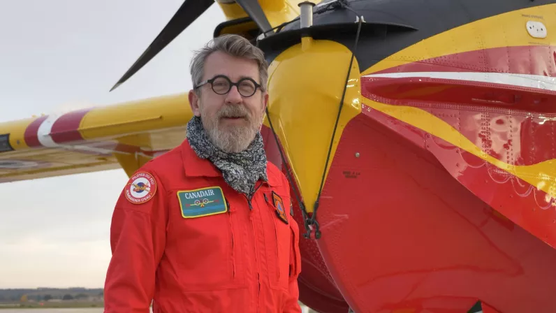 LE MONDE DE JAMY « SECHERESSE INCENDIES, LES SUPER-POUVOIRS DE NOS FORETS» ©Elephant Doc/France.tv Studio