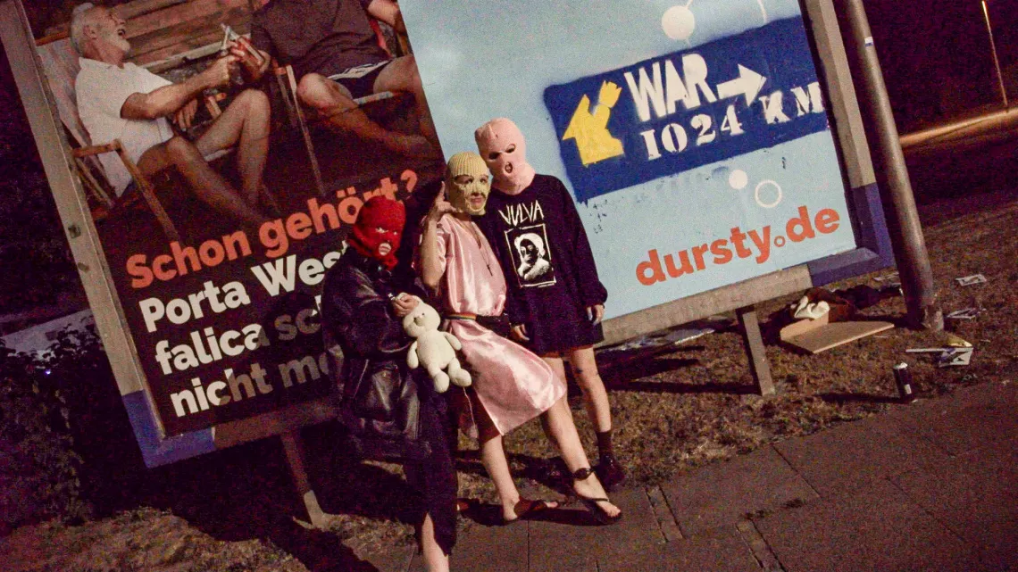 Pussy Riot rage against Poutine