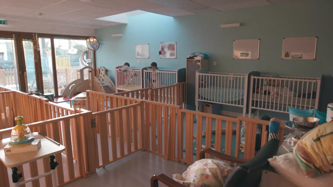 Bébés placés, la vie devant eux 
