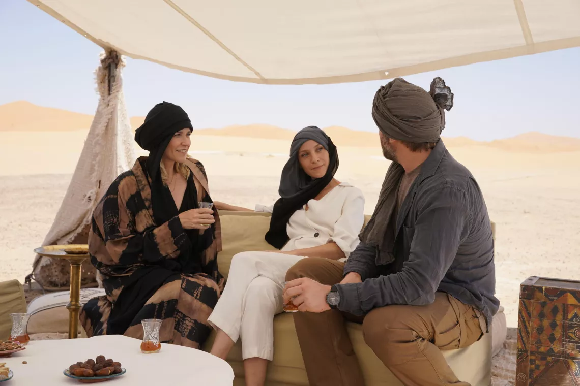 MIRAGE S01 Jeanette Hain, Marie-Josée Croze, Clive Standen