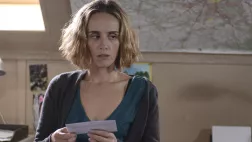 DAME DE CENDRES DAME DE CENDRES