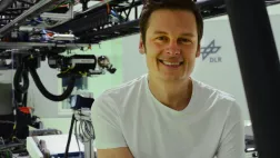 Christophe Galfard, docteur en physique théorique, spécialiste des trous noirs et de l’origine de l’Univers. © BBC EN QUÊTE D'UNE NOUVELLE TERRE