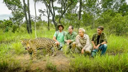 SUR LA TERRE DES JAGUARS © ANDY PARANT SUR LA TERRE DES JAGUARS © ANDY PARANT
