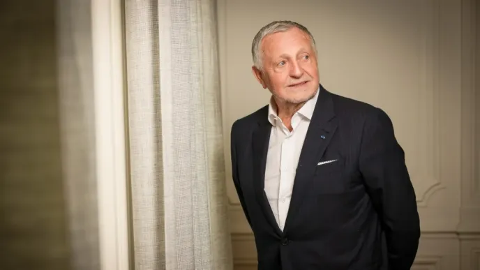 Jean-Michel Aulas, du foot à la politique