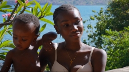 © Zed Mamans mineures à Mayotte