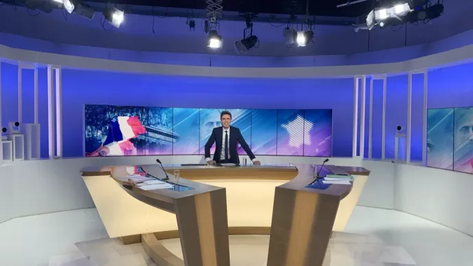 Simond Colaone sur le plateau des Législatives 2024 à Lille