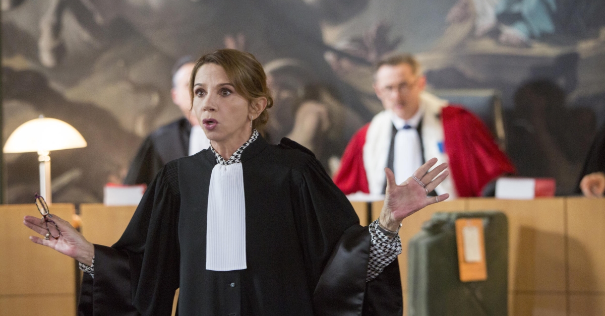 La Loi De Gloria L Avocate Du Diable La Loi de Gloria – L’Avocate du diable | FranceTvPro.fr