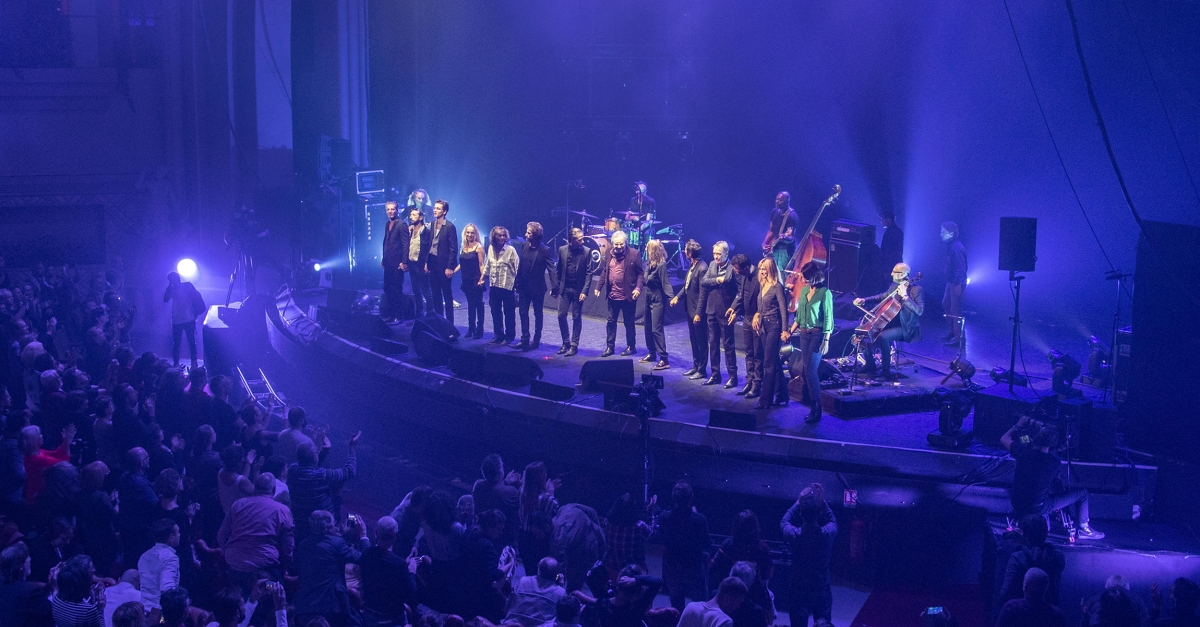 PASSAGE DES ARTS - CLAIRE CHAZAL | FranceTvPro.fr