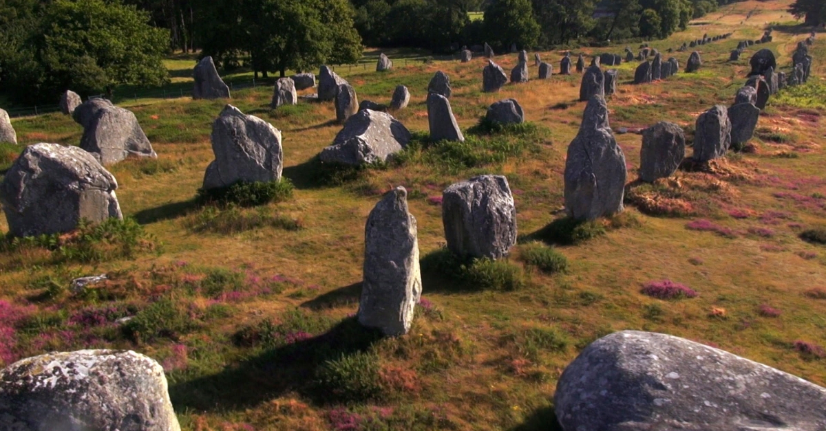 LES 100 LIEUX QU'IL FAUT VOIR MYTHES ET LÉGENDES FranceTvPro.fr