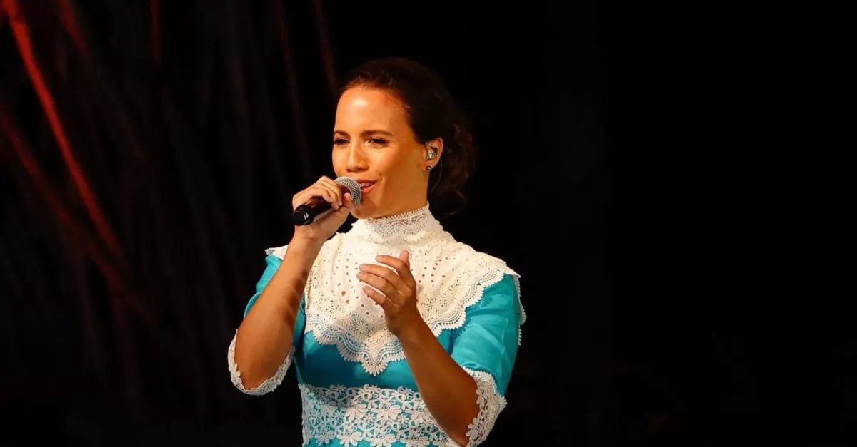 Vaiteani en concert à Tahiti | FranceTvPro.fr