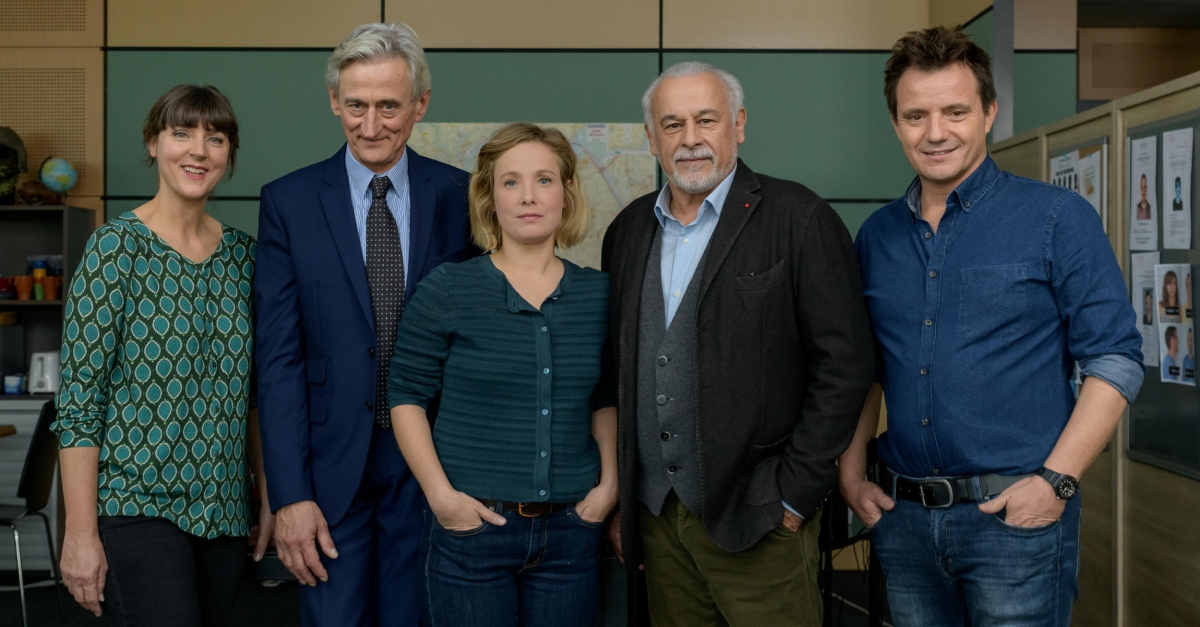 Mongeville Le Bal Des Tartuffes Distribution Complete MONGEVILLE : LE BAL DES TARTUFFES | FranceTvPro.fr