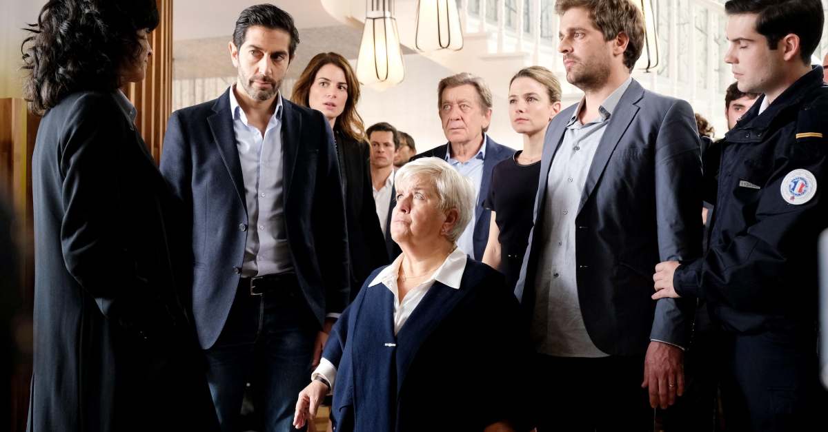 Le prix de la trahison | FranceTvPro.fr