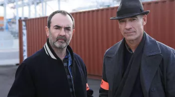 Deux flics sur les docks / Bruno Solo et Jean-Marc Barr (c) SCARELLA Gilles/FTV