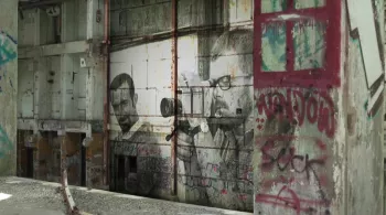 TANT QUE LES MURS TIENNENT