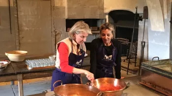 Sylvie Denis et la Comtesse Barbara de Nicolaÿ