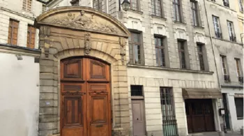 Façade maison Nougaro