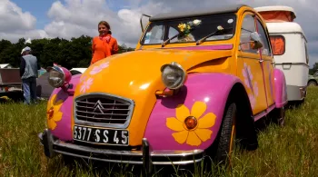 2CV rose et jaune