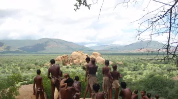 DES BUSHMEN EN EUROPE