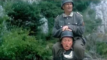  Louis de FUNES et BOURVIL (La Grande Vadrouille - de Gérard OURY - 1966