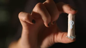 TAMPON, NOTRE ENNEMI INTIME