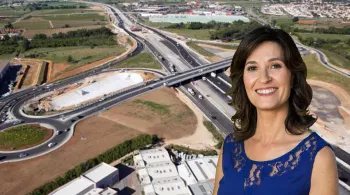 Anne-Sophie Mandrou et l'autoroute A9 © droits réservés
