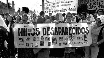 ARGENTINE, LES 500 BEBES VOLES DE LA DICTATURE