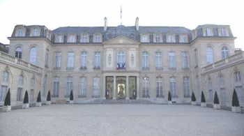 JOURS DE SACRE À L'ÉLYSÉE
