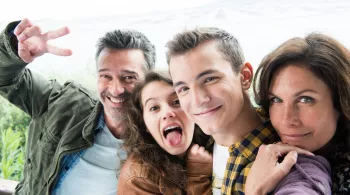 portrait de la famille Soler / Marchal pour la série Tandem
