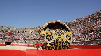 dans les arènes