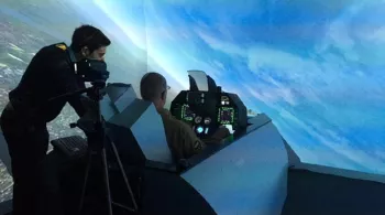 Simulateur de vol F16 © droits réservés
