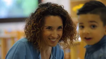 marie-sophie Lacarrau et un enfant