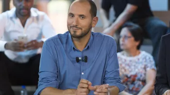 C POLITIQUE