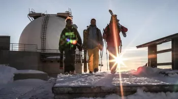  Minuit au Pic du Midi de Bigorre