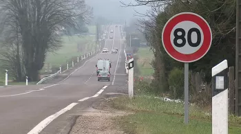 Panneau 80 kms heure