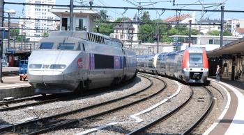 Gare de Dijon -TGV SNCF