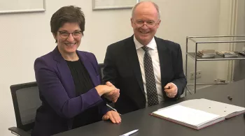 Signature accord coopération France 3 Grand Est - Saarländischer Rundfunk - crédit FTV